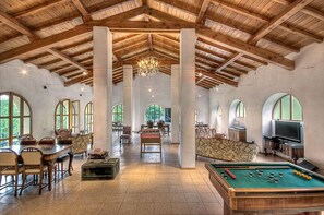 Spielezimmer