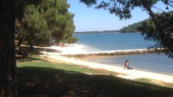 Playa en los alrededores