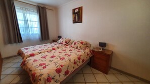 1 bedroom, iron/ironing board, free WiFi, bed sheets