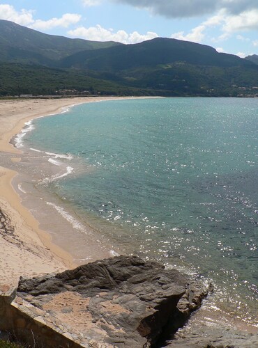 Appartement dans résidence de vacances avec piscine et plage