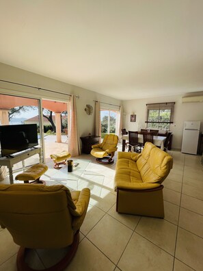 Televisión y libros 