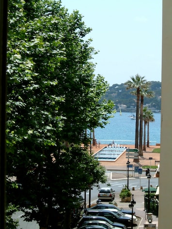 Θέα από το κατάλυμα