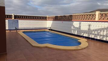 Piscine extérieure, piscine chauffée