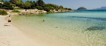 House 50 meters from the sea residence S'ABBA E SA PEDRA