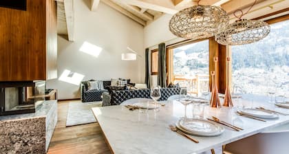 Chalet de luxe avec Jacuzzi et Hammam avec vue magnifique sur le Mont-Blanc
