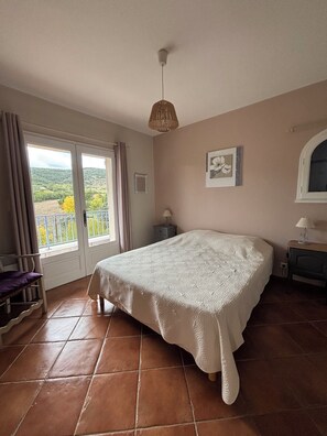 5 sovrum, strykjärn/strykbräda och gratis wi-fi