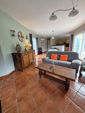 TV, DVD player, books