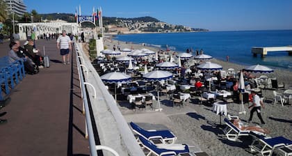 Luxury air-conditioned apartment in Carré d’Or, 200m from beach, 2 balconies