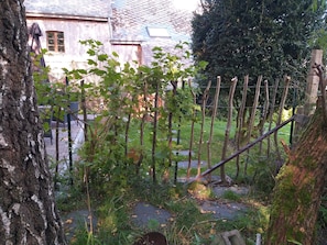 Enceinte de lâhĂ©bergement