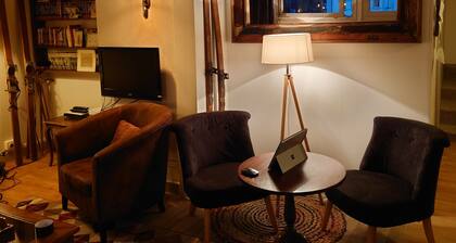 Villa Jules - Chamonix Town Center - Duplex Apartment with fastastic views