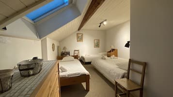 5 chambres, fer et planche Ă repasser, Wi-Fi, draps fournis