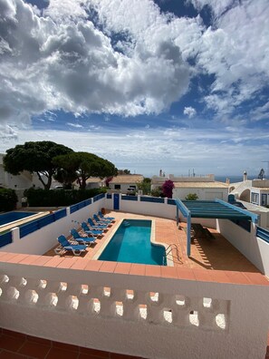 Outdoor pool, sun loungers