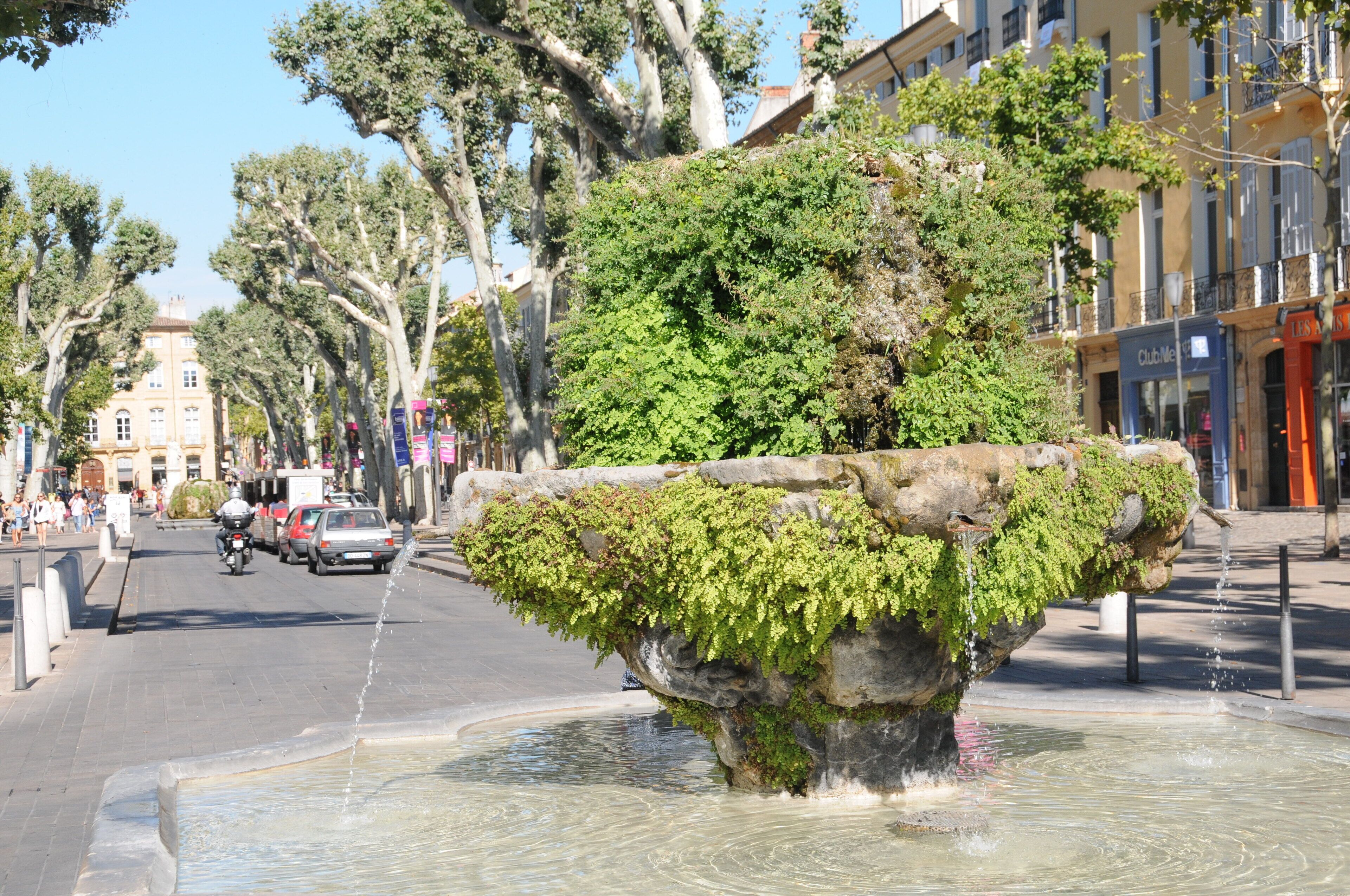 Le Cours Mirabeau