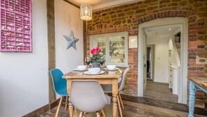 Dining - Orchard Cottage, Ringstead, Norfolk (Ringstead)