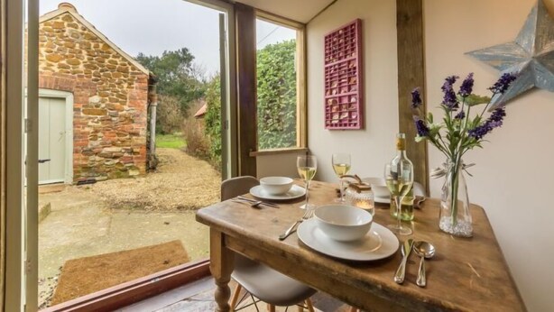 Dining - Orchard Cottage, Ringstead, Norfolk (Ringstead)