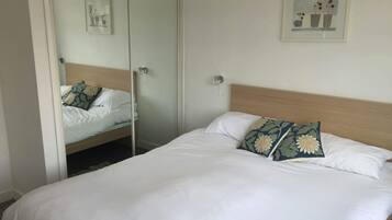 3 camere, ferro/asse da stiro, Wi-Fi gratuito, lenzuola