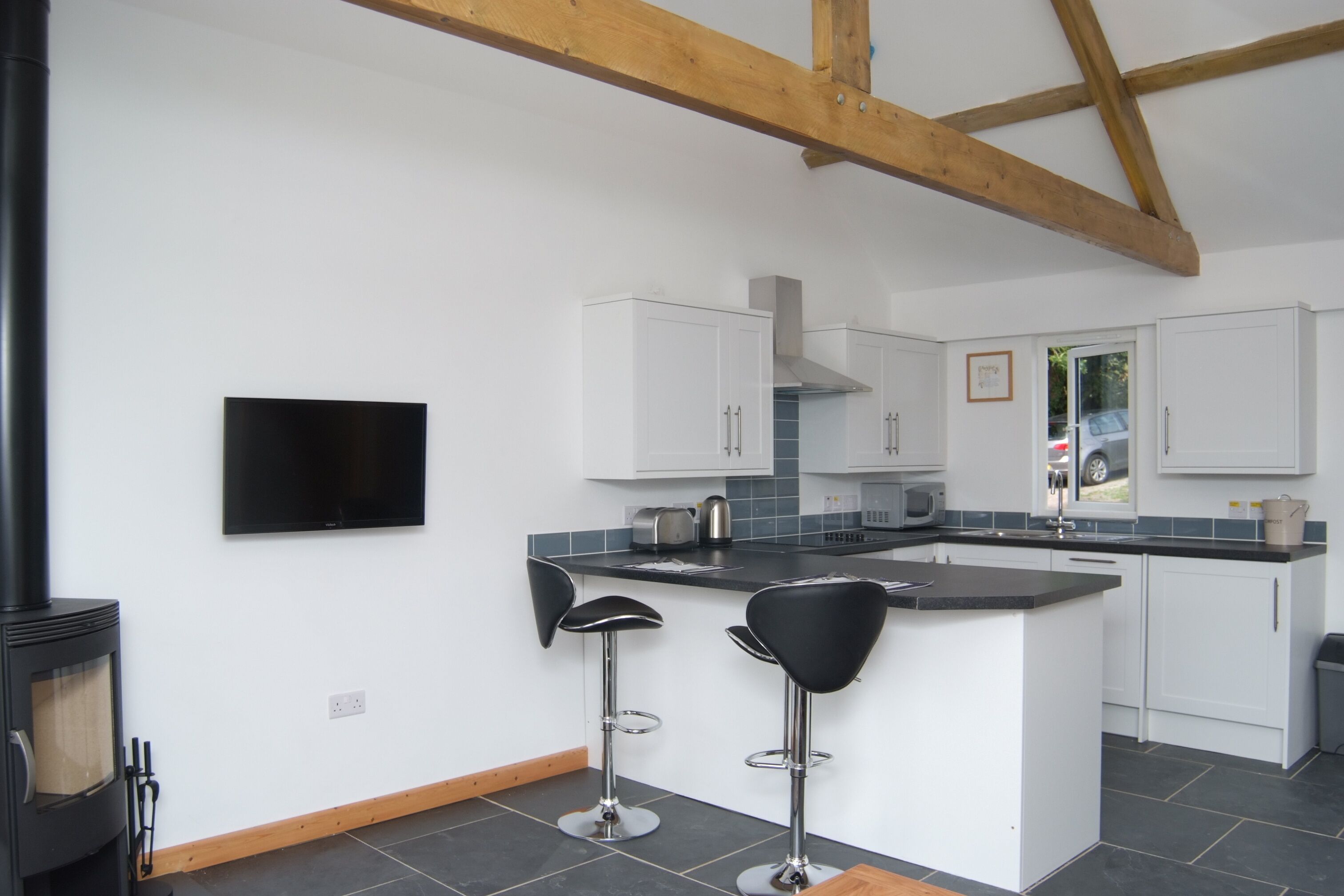 Self Catering Rural Farm Cottage + Heated Pool Cornwall | Morvoren Cottage