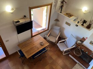 Téléviseur, foyer