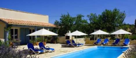 Alberca al aire libre