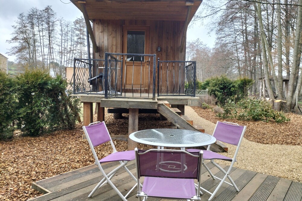 Lovely trailer with tranquility assured.