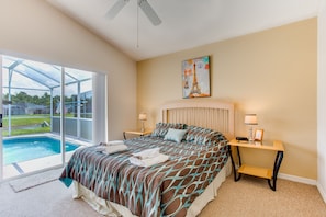 4 bedrooms, memory foam beds, iron/ironing board, free WiFi