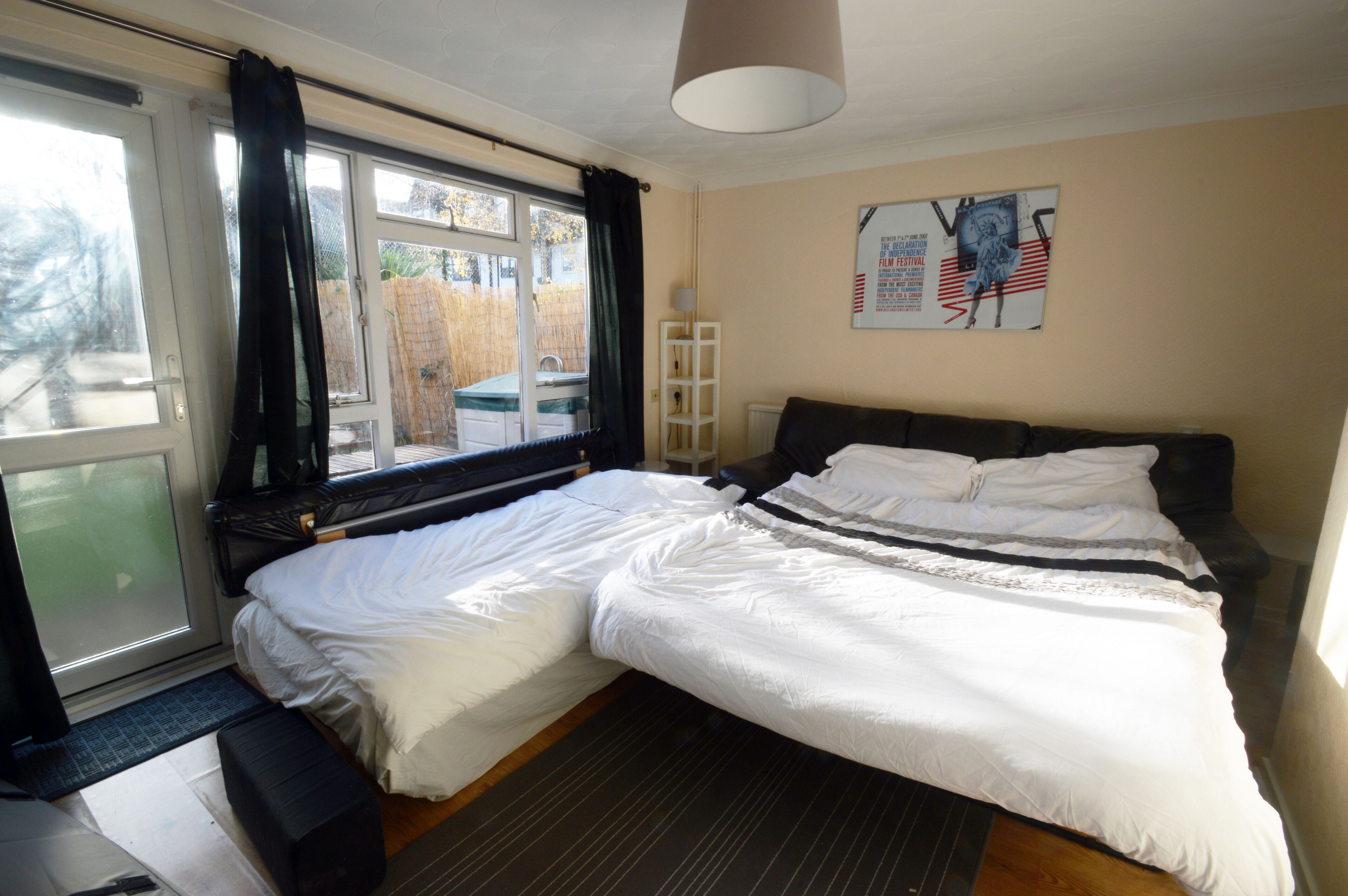 Quiet, Family-friendly 1br House, free parking available - East London