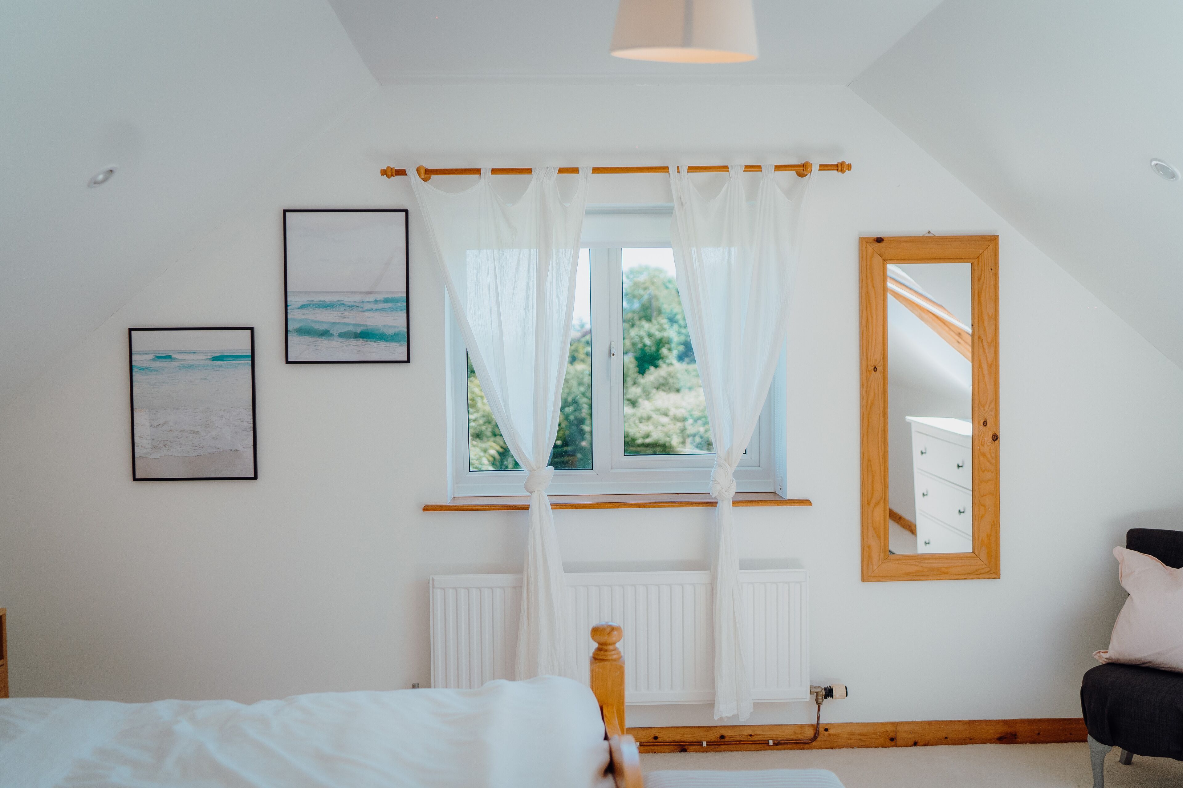4 bedrooms, iron/ironing board, travel cot, WiFi