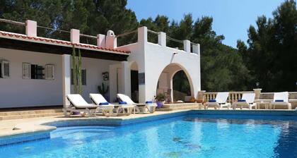 Villa Es Cuco Ibiza - Trois Chambres Villa, Couchages 6