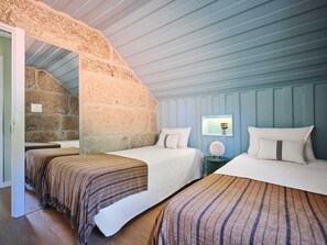 4 camere, ferro/asse da stiro, culla da viaggio, Wi-Fi gratuito