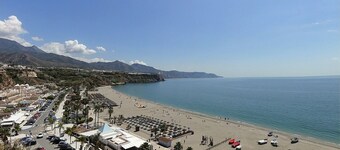 Villa With Private Pool With Countryside, Mountain & Sea Views. Free WIFI