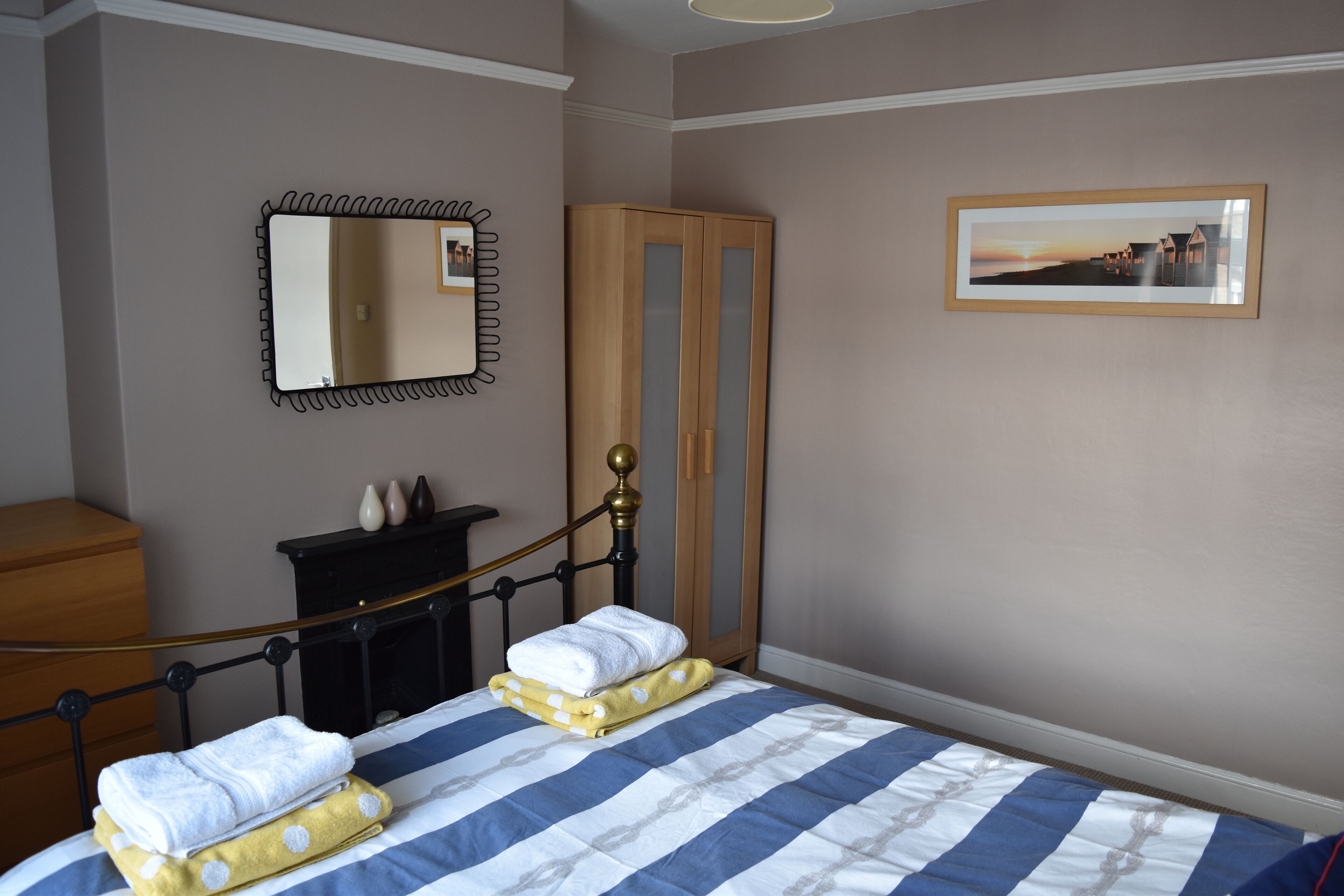 3 bedrooms, iron/ironing board, travel cot, free WiFi