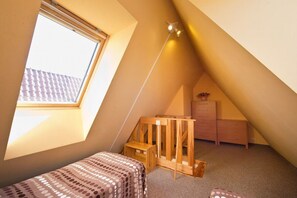 3 Schlafzimmer, Bügeleisen/Bügelbrett, Internetzugang, Bettwäsche
