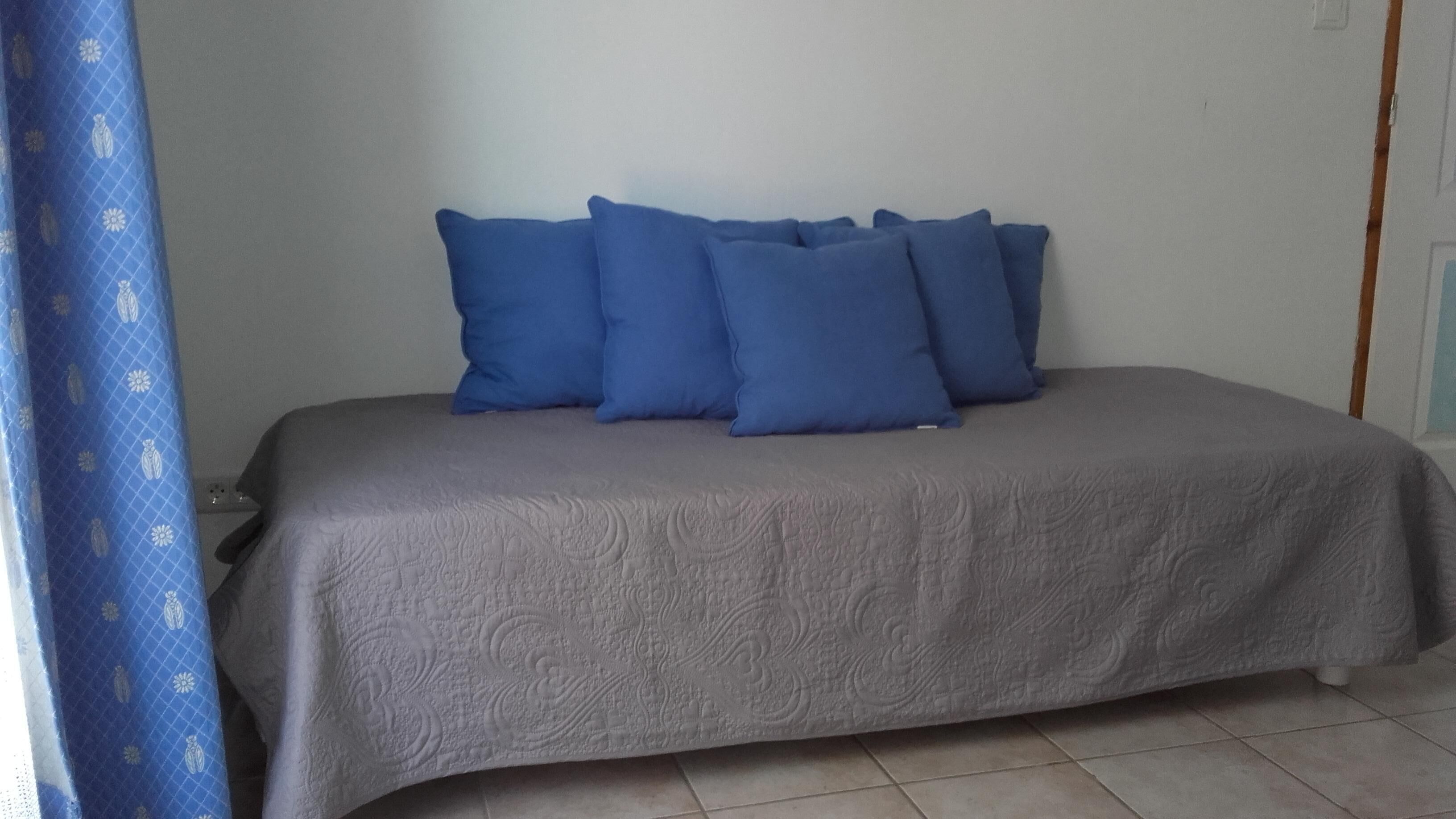 pretty house, with garden, pool, near the Gorges de l'Ardèche.