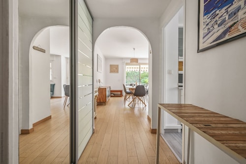 Coup de coeur ! Quartier de Portissol, le plus prisé de Sanary sur mer.