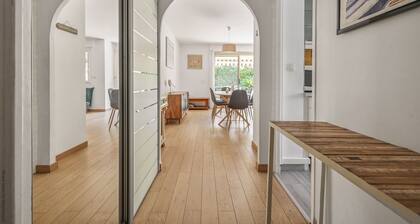 Coup de coeur ! Quartier de Portissol, le plus prisé de Sanary sur mer.