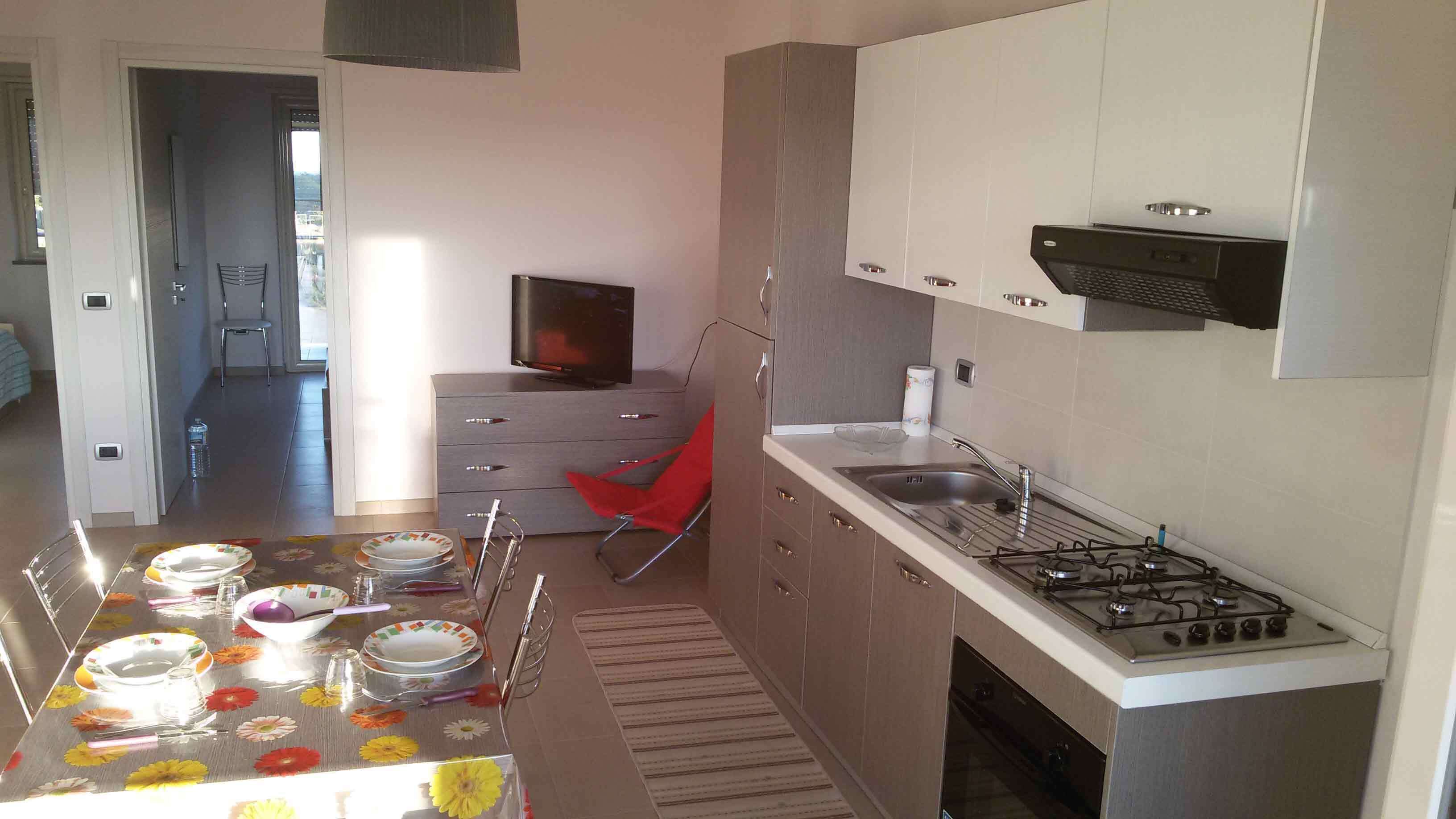 APARTMENT WITH POOL A 50 METERS FROM THE SEA 