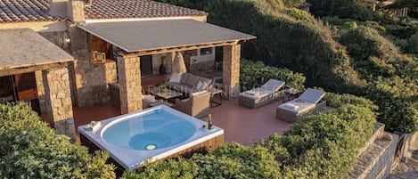 Terassi/patio