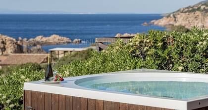 Villa Li Junchi : votre refuge privé avec une vue imprenable sur la mer - Sardinia Unlimited