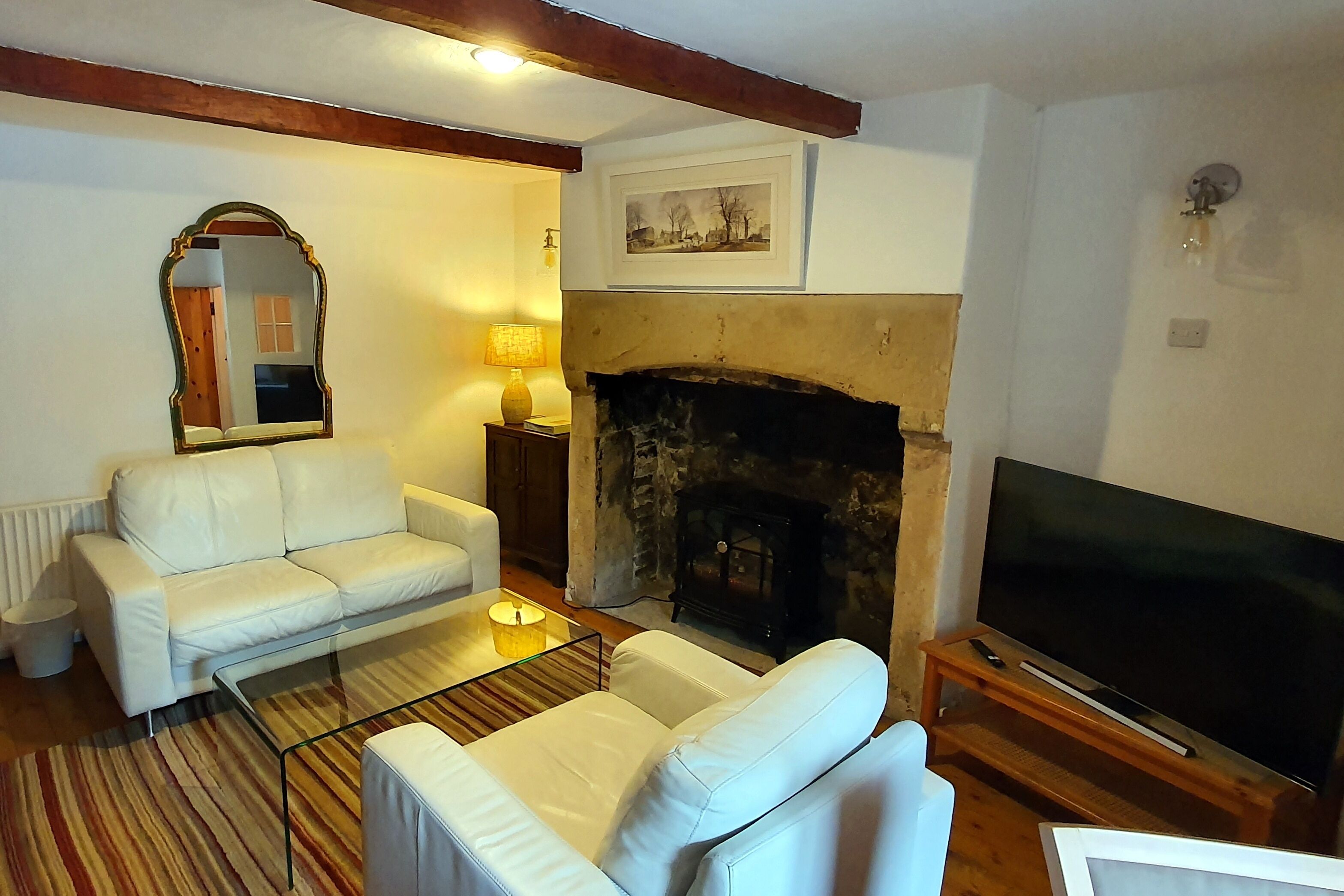 Peak District family cottage nr Monsal Trail & 100m from excellent foody pub