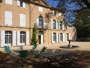 Restauration extérieure