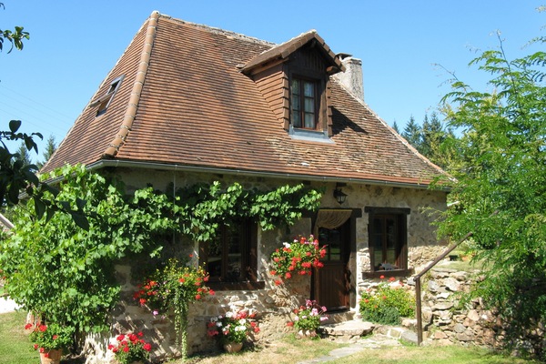 Front of cottage