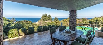 Beautiful modern 2 bed villa, private pool, sea views, small garden, near beach