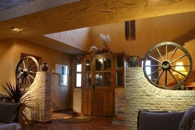 Casa Rural Eras de Pantrillar (alquiler íntegro) para 10 personas