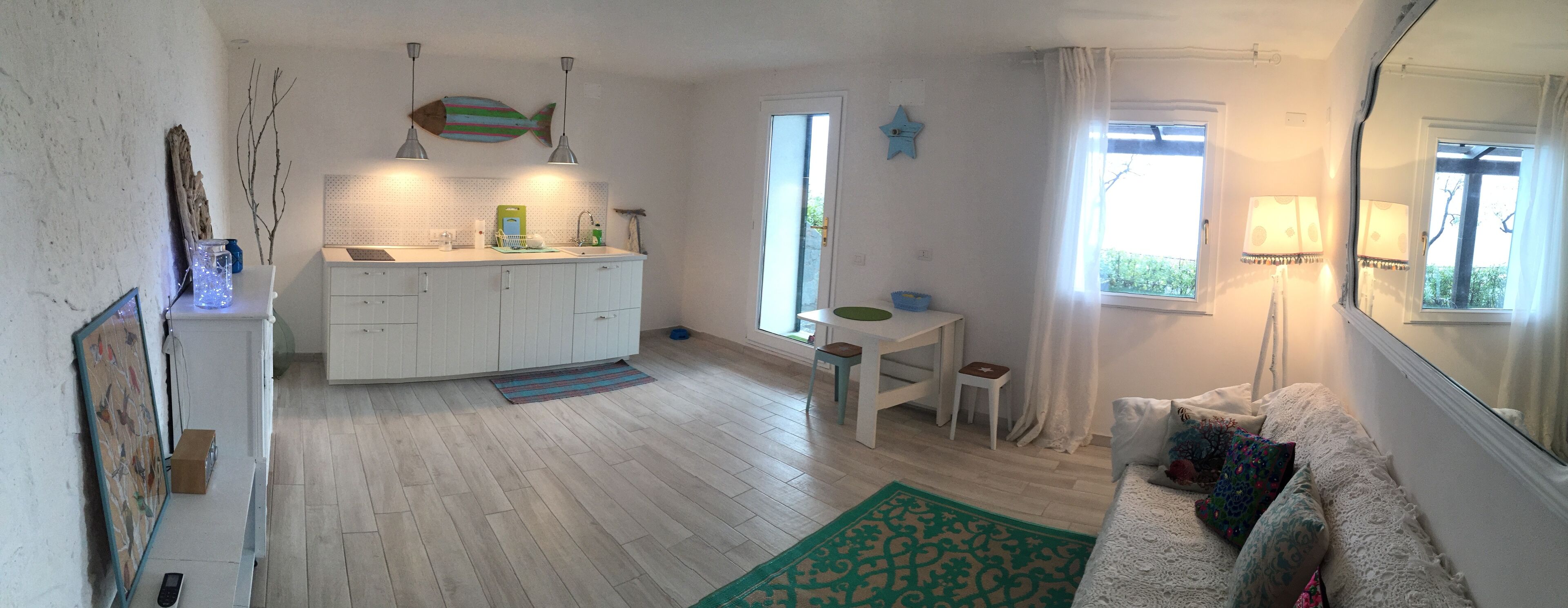 Romantic nest seaview. Tipical stone house with garden close to Cinque terre