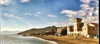 En el corazón de Loano, en un edificio histórico, apartamento de dos habitaciones, bacalao. CITRA 009034-LT-0810