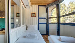2 chambres, fer et planche à repasser, Wi-Fi gratuit