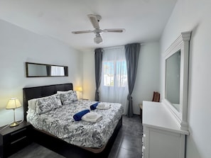 3 bedrooms, iron/ironing board, travel crib, WiFi