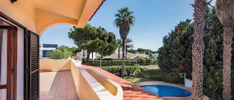 Piscine extérieure