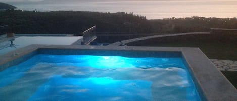 Piscina externa