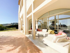 Photo non classée, 2 sur 39, bouton